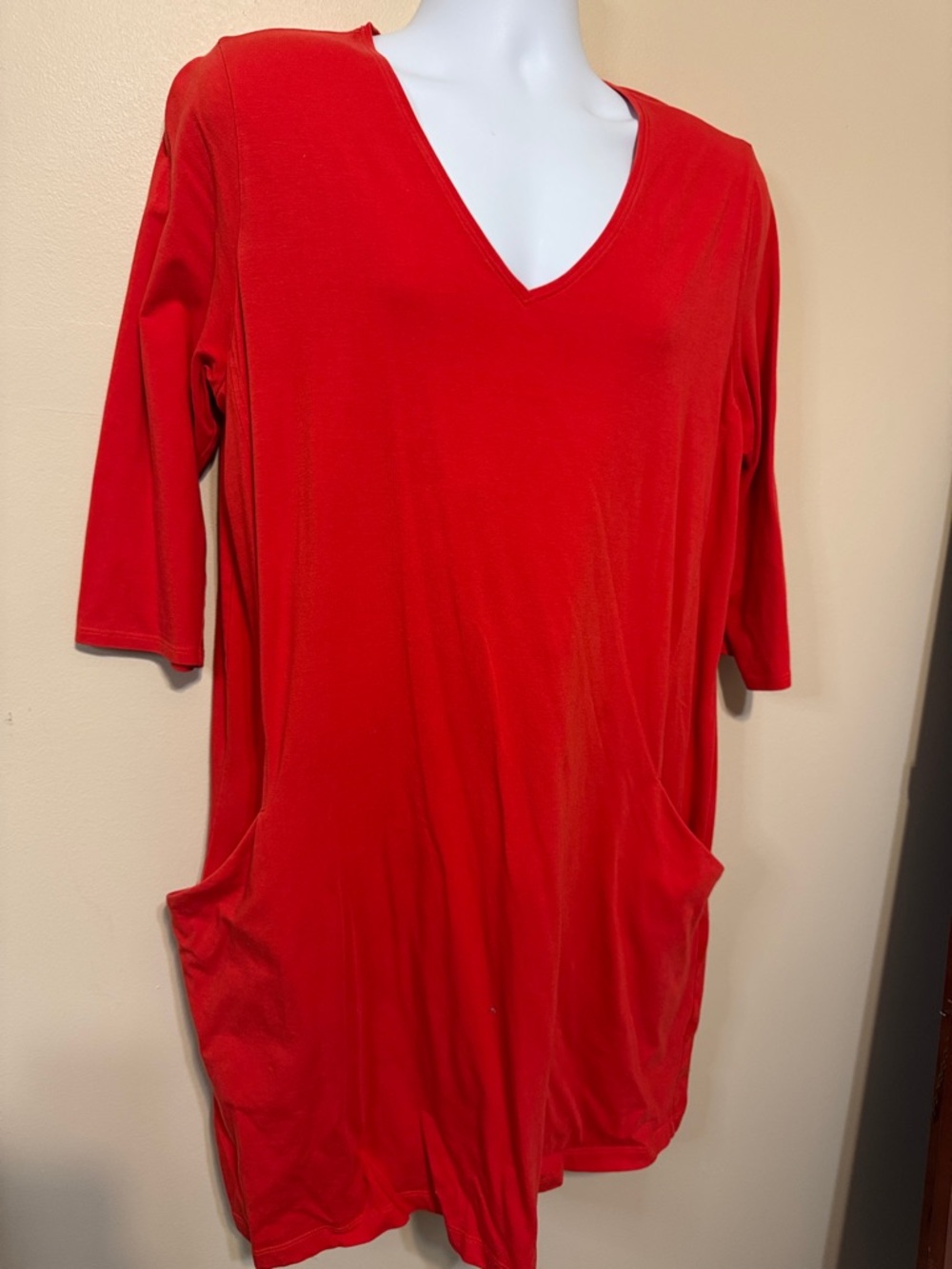 Eileen Fisher Red V-Neck Midi Dress. Size XL